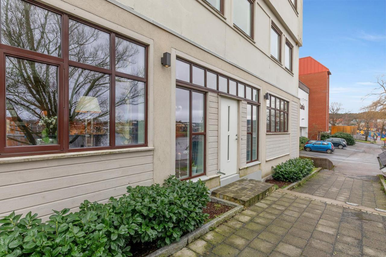 Lejlighed Stylish With Beautiful Views Of The River, Nearby Kristiansand